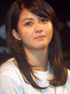 Putri Indonesia on Donwload Size   15 51kb